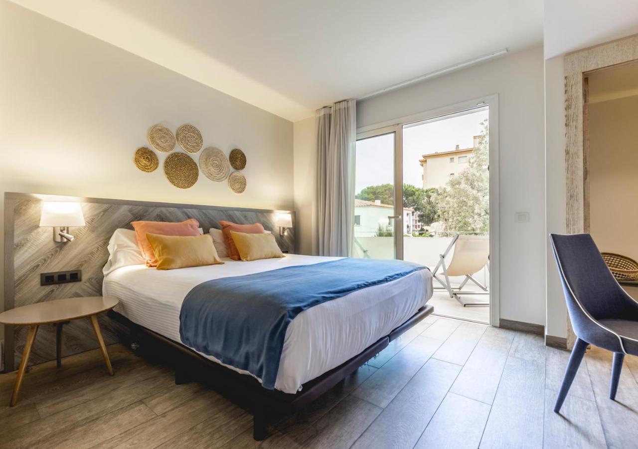 1935 Hotel Boutique & Apartments - Adults Only Rosas Exteriör bild